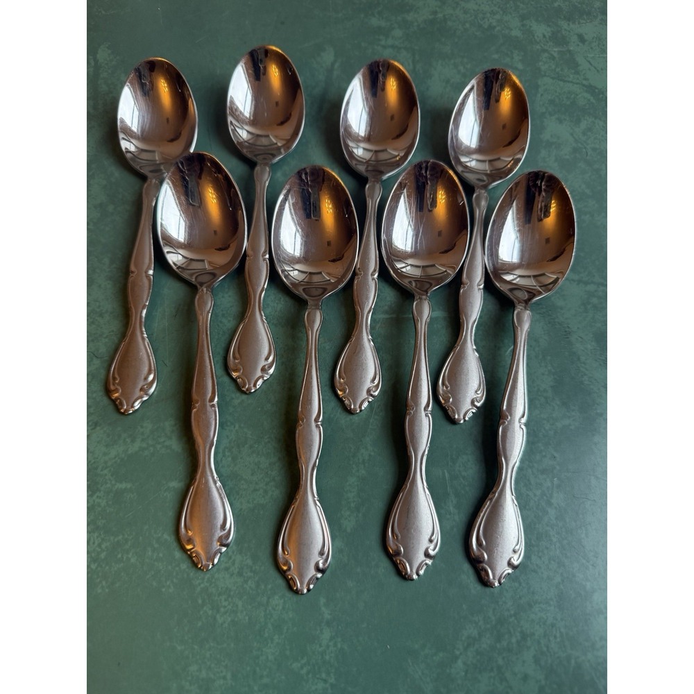 Set of 8 Oneida Deluxe Chateau Stainless 6 7/8" Oval Soup Spoons